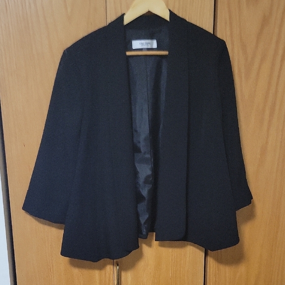 Jones Studio Charcoal Blazer - Picture 1 of 4